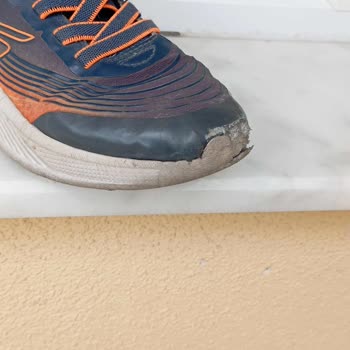 Skechers Ayakkabılarında Kısa Sürede Tabanda Açılma Ve Deformasyon Şikayeti