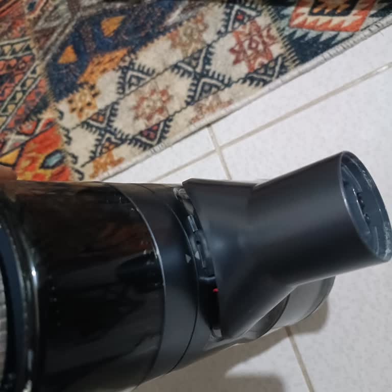 Heifer Hyper Pro X Model Süpürgenin Toz Haznesi Bağlantısının Kırılması Ve Ücretsiz Değişim Talebi