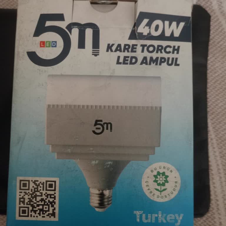 İki LED Ampul Bir Günde Patladı, Güvenlik Ve Kalite Endişesi