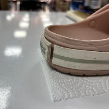 Crocs Terliğinde Bant Ayrılması Ve İade Talebi