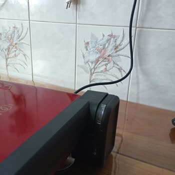 Karaca Tost Makinesinin Işığı Çalışmıyor, Garanti Kapsamında Değişim Talep Ediyorum