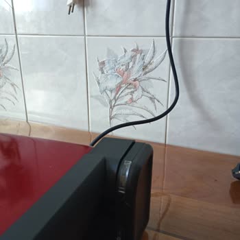 Karaca Tost Makinesinin Işığı Çalışmıyor, Garanti Kapsamında Değişim Talep Ediyorum