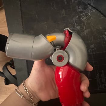 Dyson V12 Detect Slim Süpürge Dirsek Parçası Kendi Kendine Kırıldı Garanti Hakkı Reddedildi