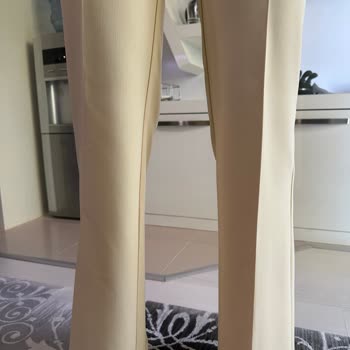 Paça Dikişlerindeki Yamukluk Ve Üst Çizgi Hatası