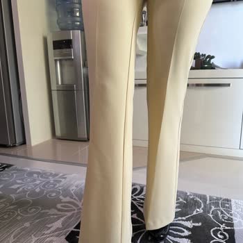 Paça Dikişlerindeki Yamukluk Ve Üst Çizgi Hatası