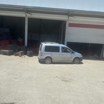 Lüks Adana Otobüsünün Portakal Yüklemesi Nedeniyle Gecikme Ve Açıklama Eksikliği