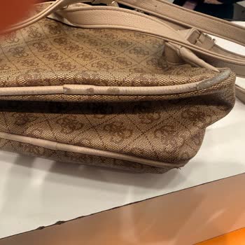 Boyner’den Aldığım Guess Çantada Kısa Sürede Deformasyon, Garanti Reddi