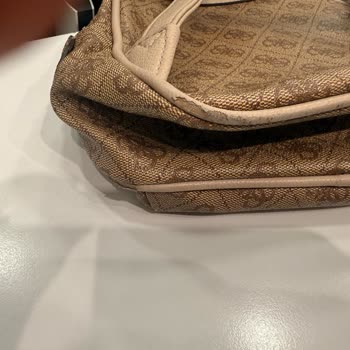 Boyner’den Aldığım Guess Çantada Kısa Sürede Deformasyon, Garanti Reddi