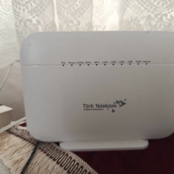 İnternet 8 Gün Kesik Ve Müşteri Hizmetlerinden Yanıt Yok