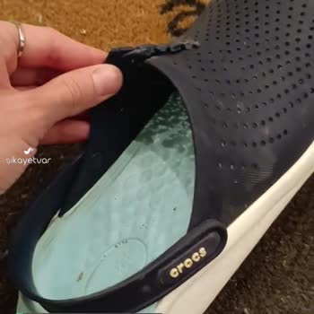 Durduğu Yerde Duramayan Crocs!
