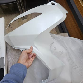 Motosikletim İçin Özensiz Montaj Ve Gizli Yapıştırıcı Kullanımı