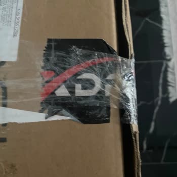 Açılmış Ve Hasarlı Xdrive Tarsus Ürün Kutusu