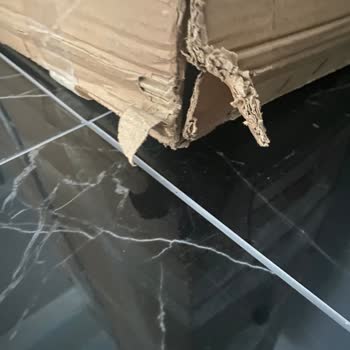 Açılmış Ve Hasarlı Xdrive Tarsus Ürün Kutusu