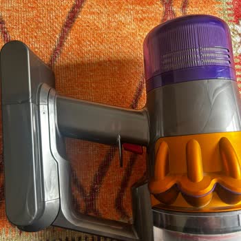 Garanti Süresi Dışı Dyson Ana Gövde Çatlaması Ve Yüksek Onarım Ücreti