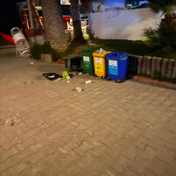 Hijyen Sorunları Ve Kötü Hizmetle Tatilde Sağlık Krizi