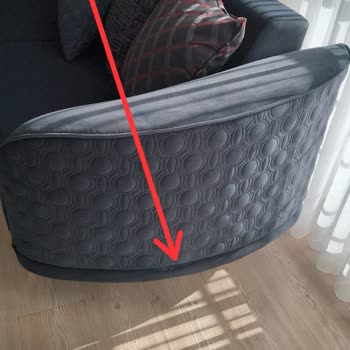 Defolu Oturma Grubu Teslim Edilmemesi Ve Yetkili Satış Temsilcisinden Hakaret