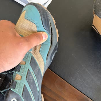 Kısa Sürede Deforme Olan Adidas Terrex Ayakkabı İçin İade Ve Değişim Talebi