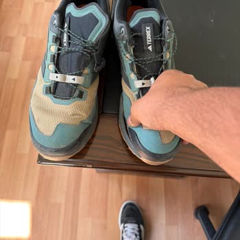 Kısa Sürede Deforme Olan Adidas Terrex Ayakkabı İçin İade Ve Değişim Talebi