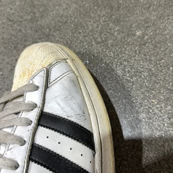 Adidas Ayakkabılarda Açılma Ve Yırtılma Sorunu Garanti İhlali