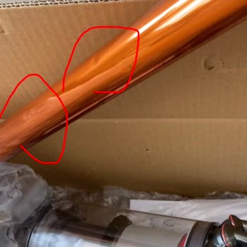 Dyson V10 Süpürge Gürültülü Sorunu Çözülmedi, Hasarlı Ve Eksik Parçalarla İade Edildi