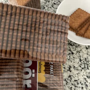 Yanmış Çifte Kavrulmuş Bisküvi Ürünü (Eti) Migros’ten Şikayet