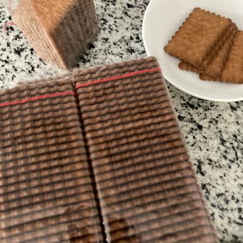 Yanmış Çifte Kavrulmuş Bisküvi Ürünü (Eti) Migros’ten Şikayet