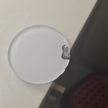 Vitra Klozet Kumanda Panelinde Üretim Hatası Kırılan Düğme Ve Yetersiz Müşteri Desteği