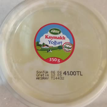 Sütaş Kaymaklı Yoğurtta Son Tüketim Tarihi Geçmemişken Küf Tespit Edildi