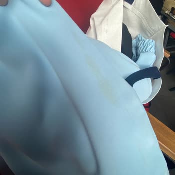 İndirimli Ürünün Kusurlu Satışı Ve Mağaza Personelinin Saygısız Tutumu
