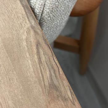 Defolu Masa Ve Sandalyeler İçin 6 Aylık Çözülmemiş Satış Sonrası Destek Sorunu