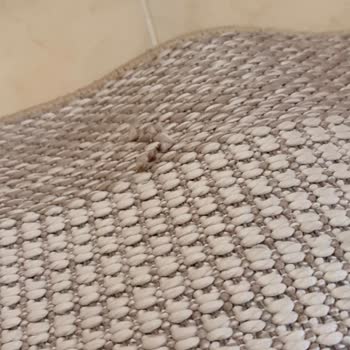 Kısa Sürede Deforme Olan Halı İçin Değişim Ve İade Talebi