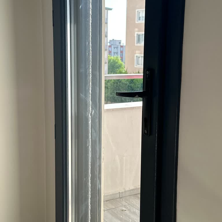 Karcher Cam Temizleme Makinesi İz Bırakıyor, Ürün Değişimi İsteniyor
