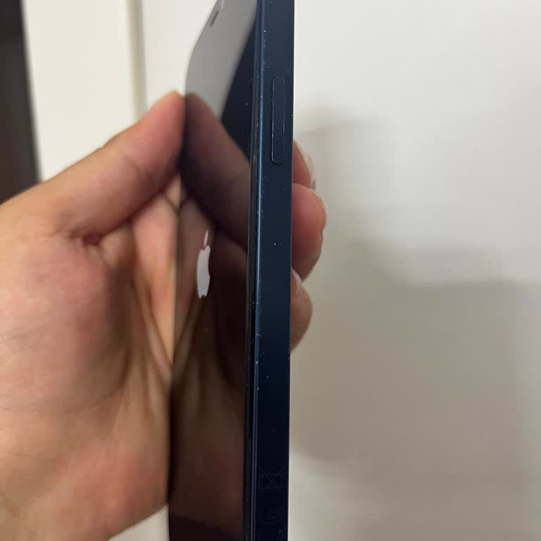 Woyax İphone 12 Bataryasındaki Şişme Ve Sık Sık Kapanma Problemi
