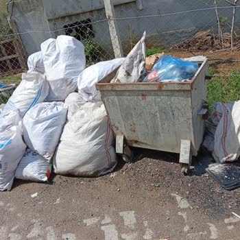 Kale Mahallesinde Çöp Toplama Sıklığının Yetersizliği Ve Kötü Koku Sorunu