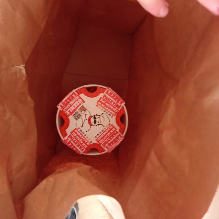 Eksik Patates Ve Sos, Para Puan Teklifiyle Mağdur Olan Müşteri