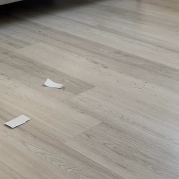 Ayıplı Mobilya Ve Geç Teslim İçin Çözüm Talebi