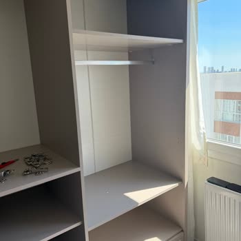 Ravon Gardırop Kapakları Eksik Ve Yanlış Gönderildi, Müşteri Hizmetlerinden Yanıt Gelmedi