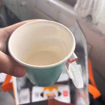 Yemeksepeti Üzerinden Sipariş Edilen Dondurma Erimiş Ve Tüketilemez Şekilde Teslim Edildi