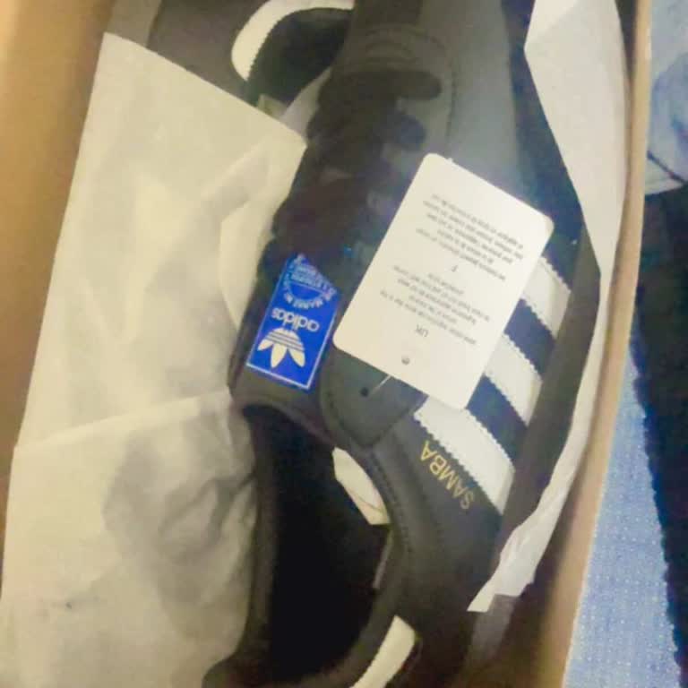 Yanlış Renk Ve Numara Gönderilen Adidas Samba Ayakkabı İçin Cevapsız Şikayet