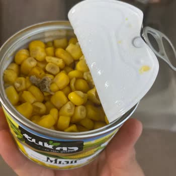 Tukaş Konserve Mısırda Ölmüş Kurt Keşfi