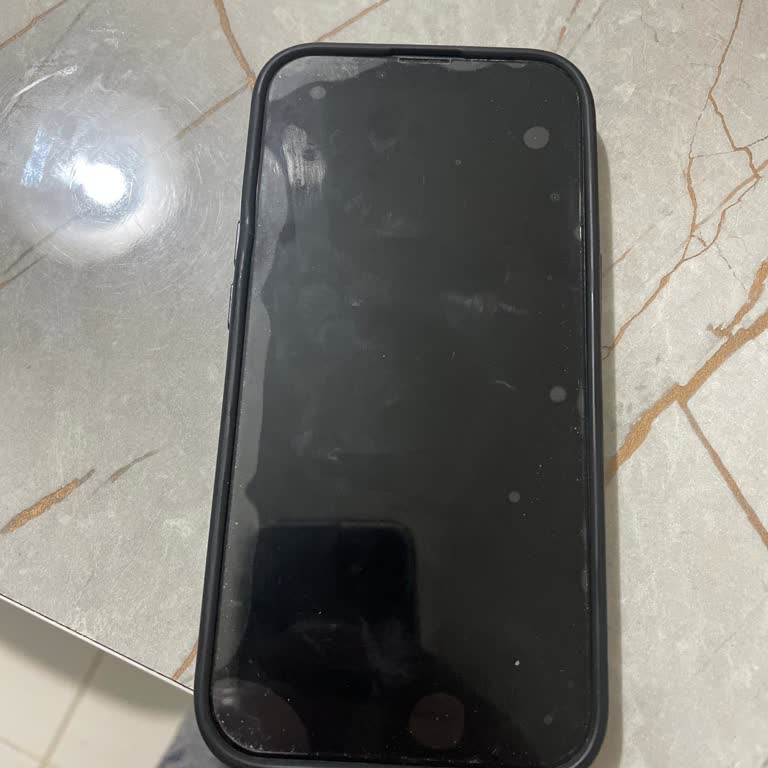Teknosa’da 1 Yıllık Garanti Verilen Ekran Koruması Değişimi Reddedildi