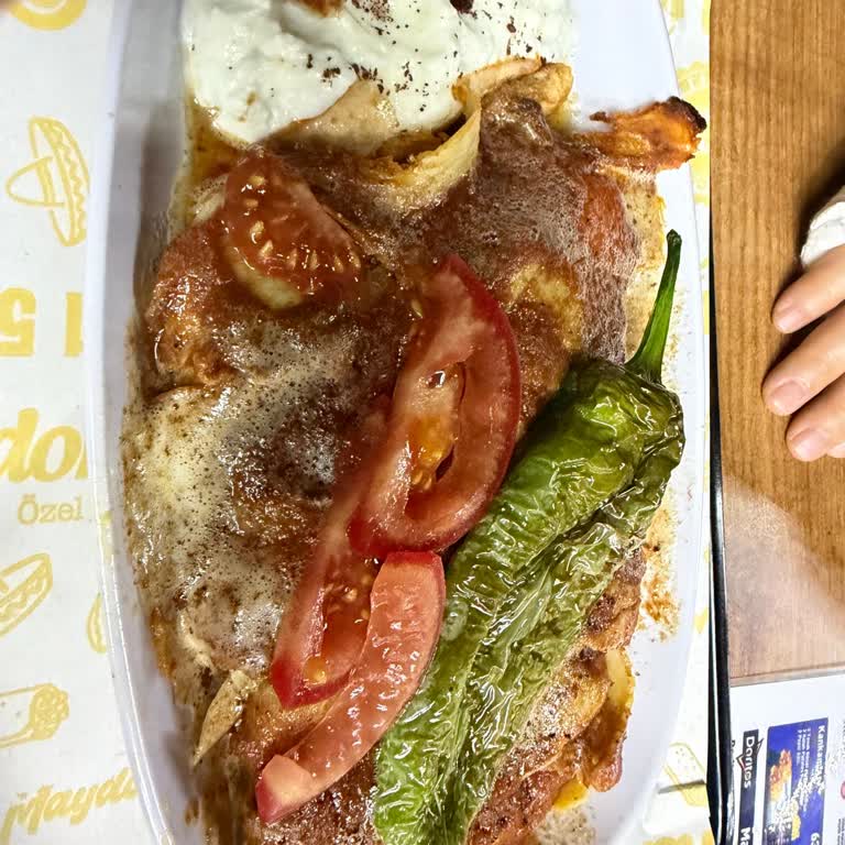 Uzun Bekleme, Lezzetsiz Tavuk İskender Ve Tartısız Porsiyon Şikayeti