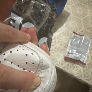 Nike Spor Ayakkabının 5 Ayda Deri Soyulması Ve Değişim Talebi