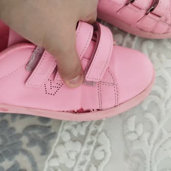 Vicco Çocuk Ayakkabısında Kalite Problemi: Açıldı Ve Kullanılamaz