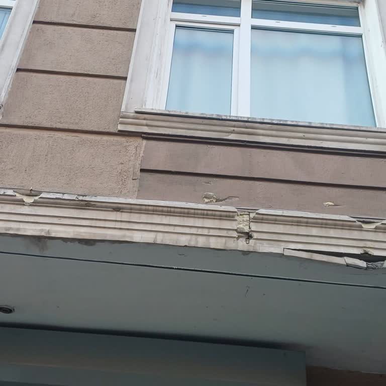 İzinsiz Fiber Montajı Binamızın Dış Cephe Ve Yalıtımına Zarar Verdi, Cevapsız Şikayet