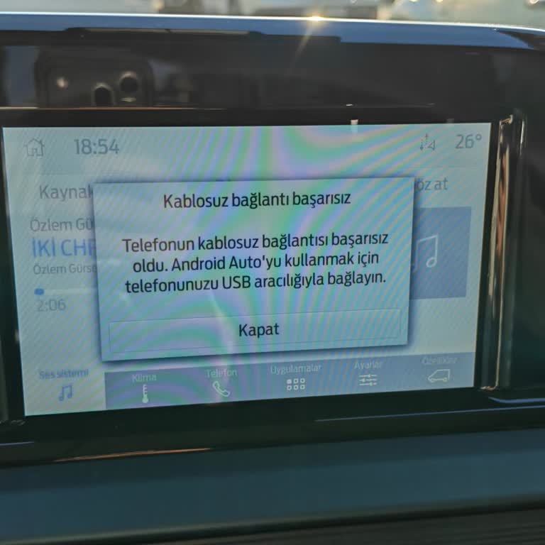 Ford Tourneo Courier’da Kablosuz Android Auto Bağlantısının Sürekli Kesilmesi