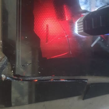 Teka Ocak Camı Gece Patladı, Yetkili Servis Haksız Kullanıcı Hatası İddiası