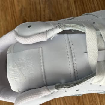 Orijinal Olmayan Nike Ayakkabı İçin Hızlı İade Ve Ücret Geri Ödeme Talebi