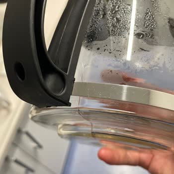 Cam Sürahi Çatlaması Ve Garanti Kapsamında Değişim İsteği