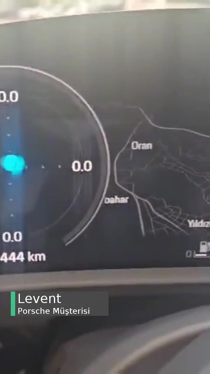 2022 Model Taycan Sürekli Olarak Menü Ekran Donma Sorunu! videonun kapak resmi